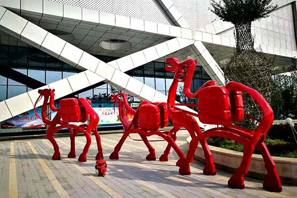 郑州休闲椅骆驼